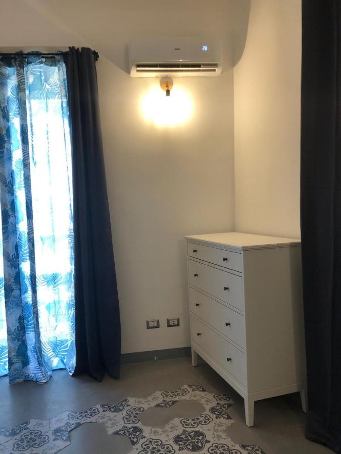 City Center Apartment Da Felu ปาแลร์โม ภายนอก รูปภาพ