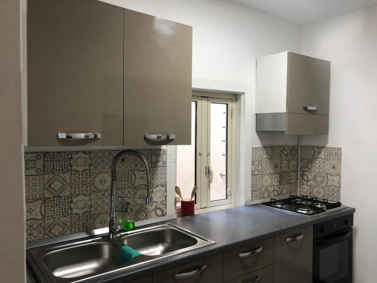 City Center Apartment Da Felu ปาแลร์โม ภายนอก รูปภาพ