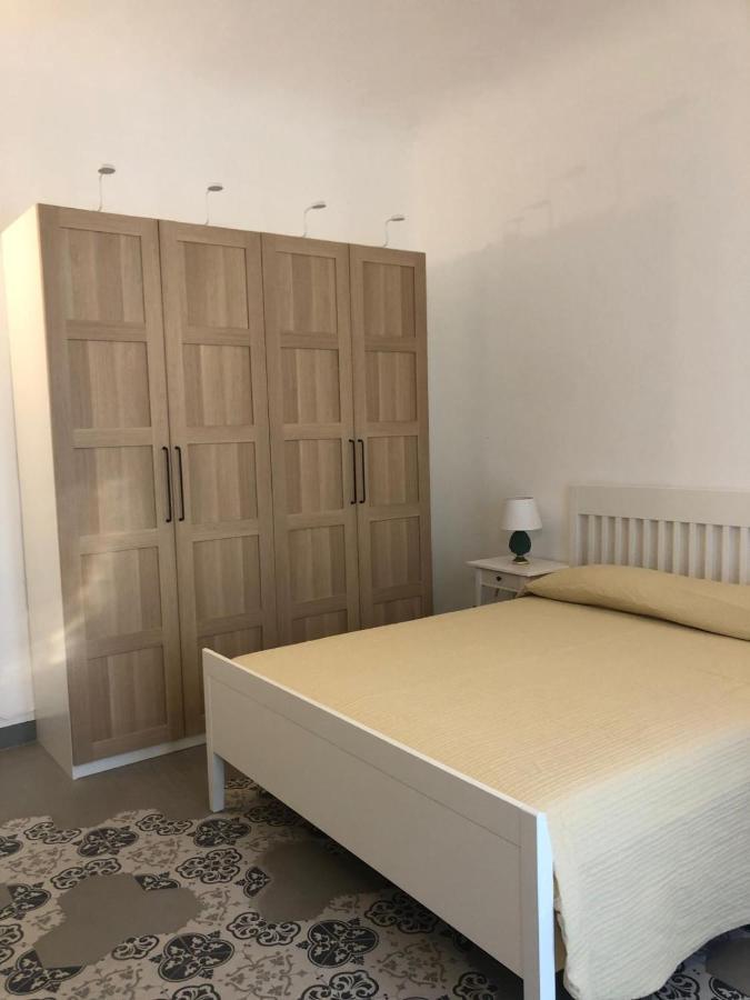 City Center Apartment Da Felu ปาแลร์โม ภายนอก รูปภาพ