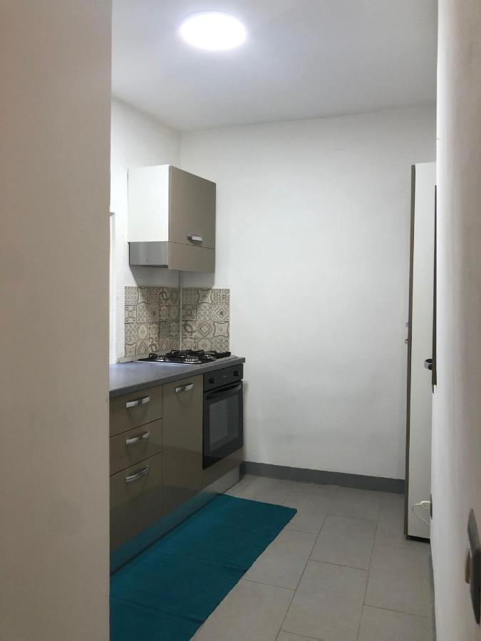 City Center Apartment Da Felu ปาแลร์โม ภายนอก รูปภาพ