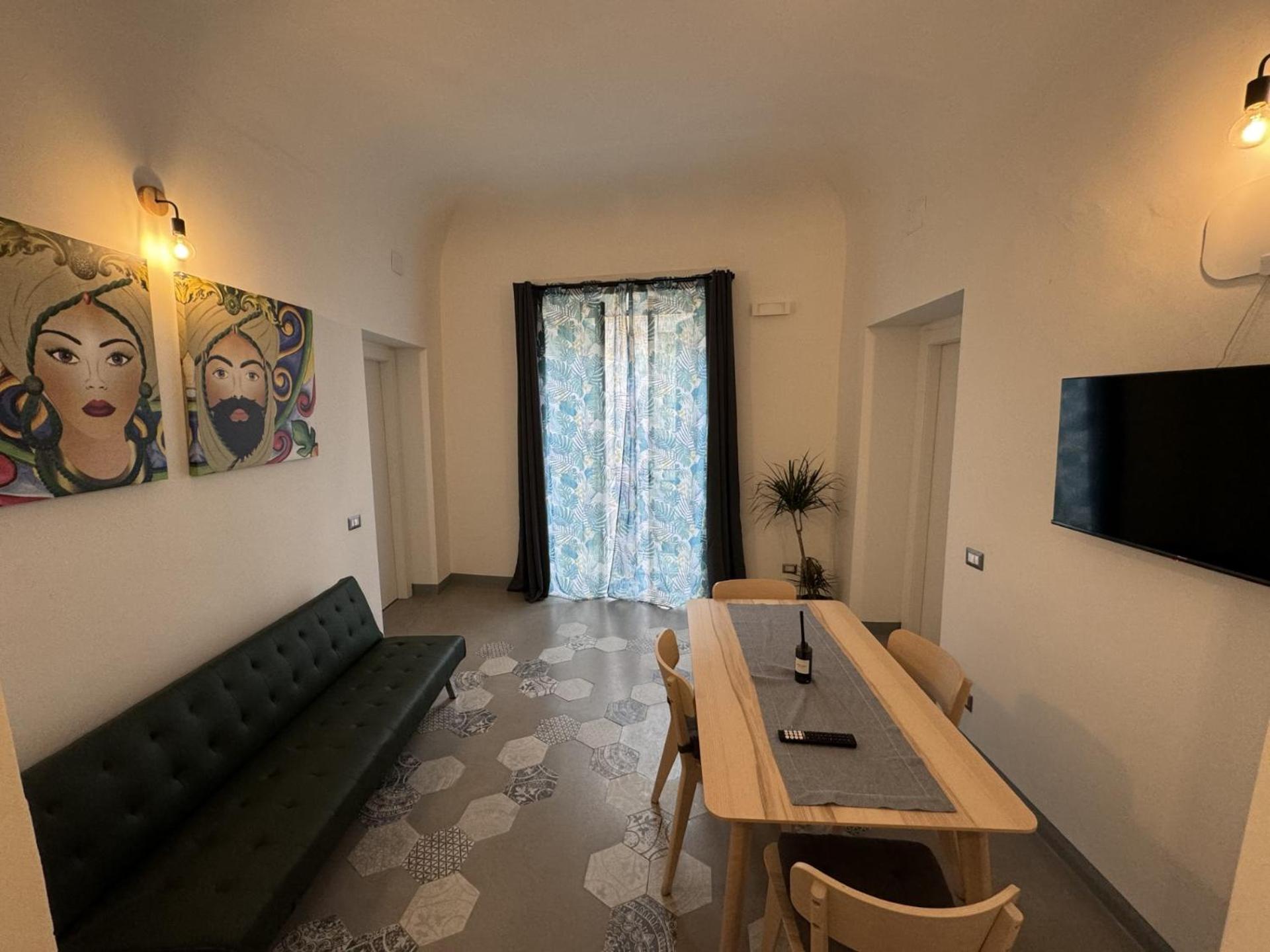 City Center Apartment Da Felu ปาแลร์โม ภายนอก รูปภาพ
